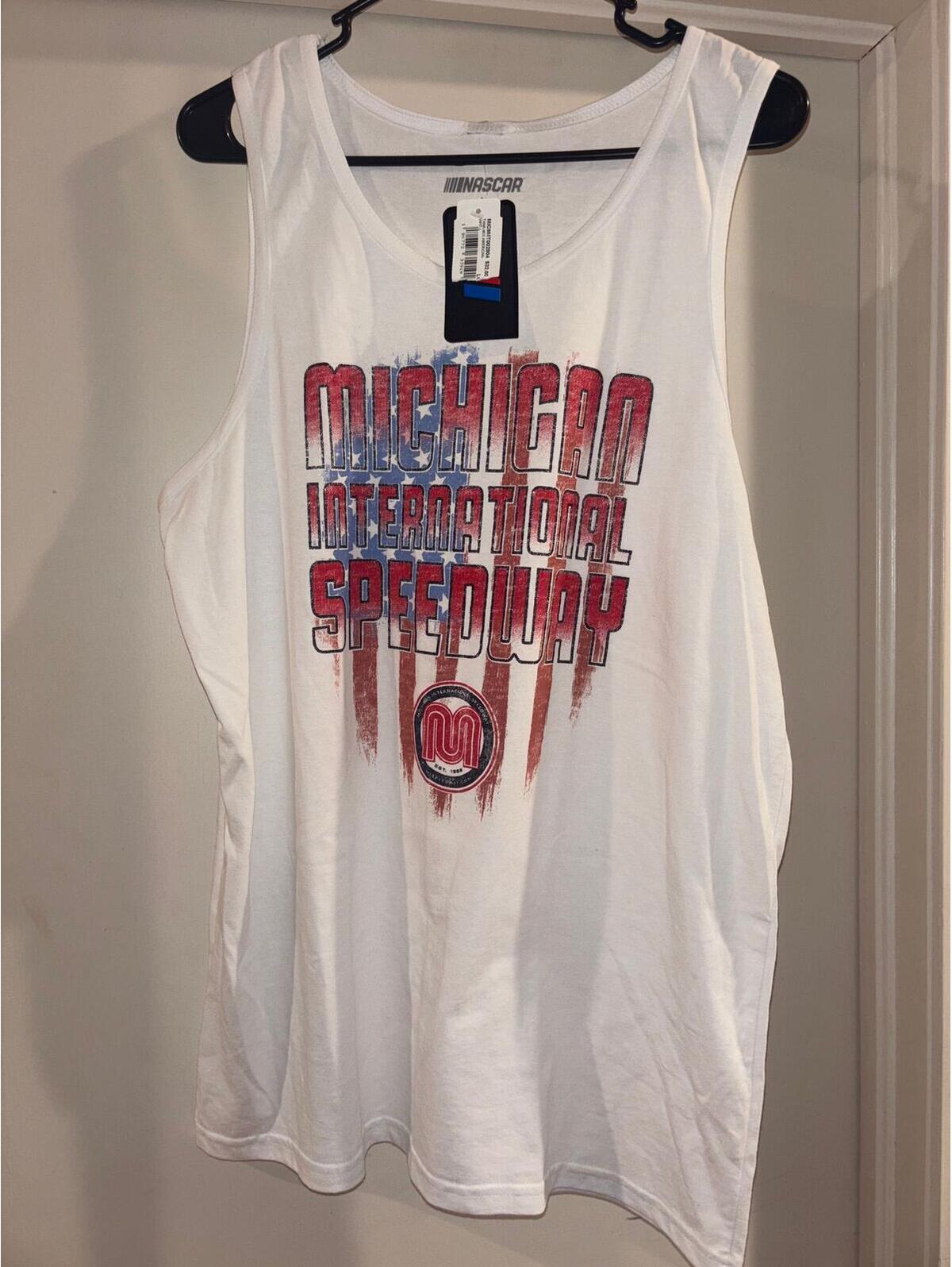 Nascar Michigan International Speedway Graphic Tank Top Mens Large Nwt